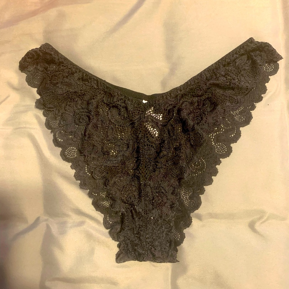 Gilligan & O’Malley cheeky lace brief